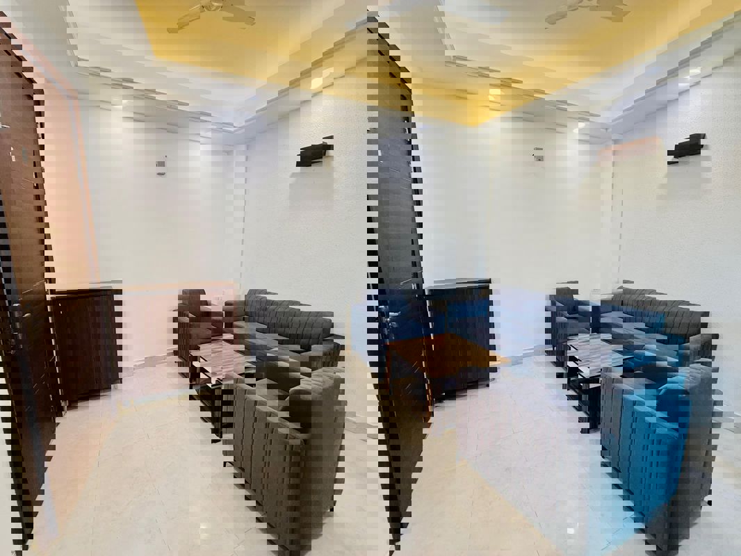 1 BHK Builder Floor For Rent in Sector 46