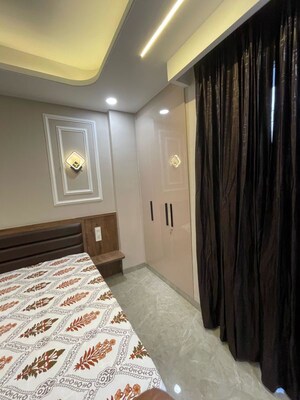 Bedroom in 2 BHK Builder Floor at Hong Kong Bazaar, Sector 57 – for Rent