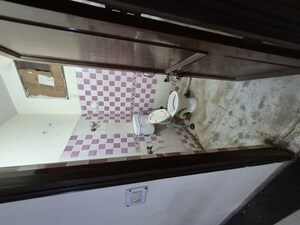 Kitchen in 1.5 BHK Builder Floor at Mayur Vihar – for Rent