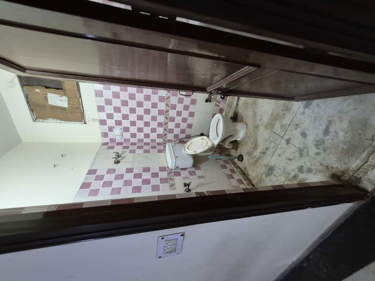 Kitchen, mayur vihar 1.5 Bedroom 400 Sq.Ft. Builder Floor In Mayur Vihar Delhi 9812788