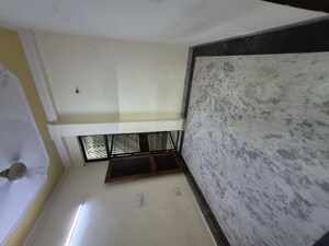 Furnished Amenities in 1.5 BHK Builder Floor at Mayur Vihar – for Rent