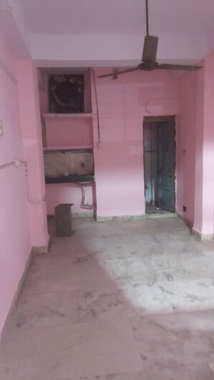 Room in 1 RK Builder Floor at Mayur Vihar – for Rent
