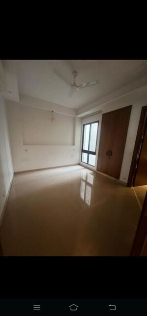 Room in 4 BHK Builder Floor at Kailash Colony – for Sale
