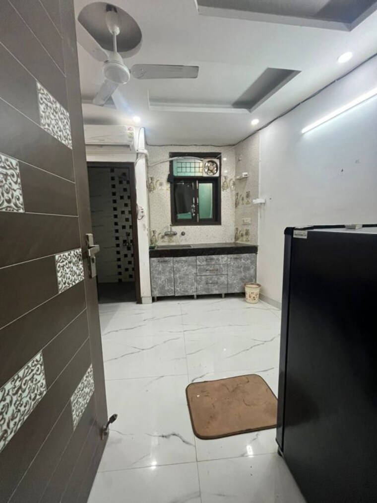 Kitchen, malviya nagar 1 RK 300 Sq.Ft. Builder Floor In Malviya Nagar Delhi 9812815