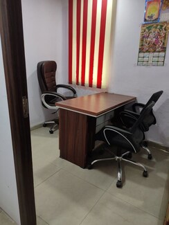 Office Space For Rent in Sector 4