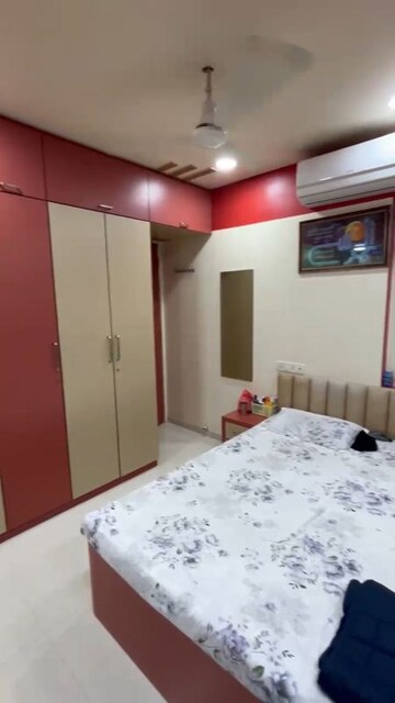 Bedroom in 2 BHK Apartment at Padmavati Springs, Santacruz East – for Sale