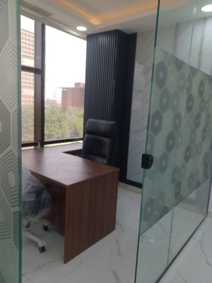 Bathroom, sector 16 Commercial Office Space 700 Sq.Ft. In Sector 16 Noida 9812843