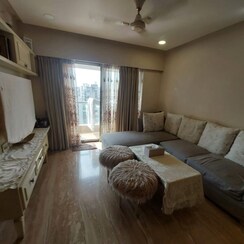 2 BHK + Pooja Room Apartment For Rent in Friends Apartment Bandra West