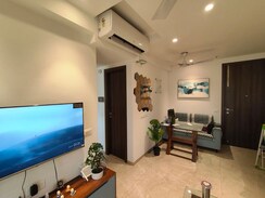 1 BHK Apartment For Sale in Hiranandani Regent Hill