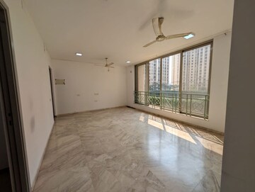 2.5 BHK Apartment For Sale in Hiranandani Eva, Ghodbunder Road