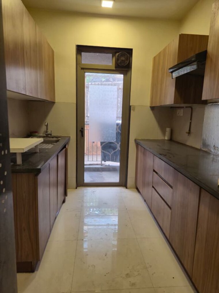 Kitchen, lodha-amara 2 Bedroom 882 Sq.Ft. Apartment In Kolshet Road Thane 9812859