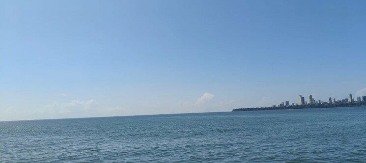 Swimming Pool, k-raheja-modern-vivarea 3 Bedroom 1740 Sq.Ft. Apartment In Mahalaxmi Mumbai 9812863