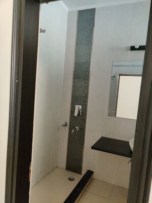 Building Lobby in 3 BHK Builder Floor at Defence Colony – for Rent