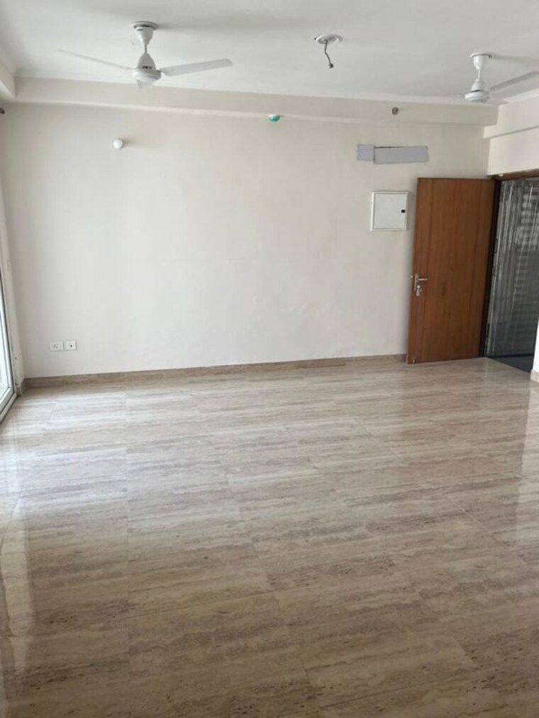 Room, galaxy-north-avenue-ll 2 Bedroom 925 Sq.Ft. Apartment In Gaur City 2 Greater Noida 9812866