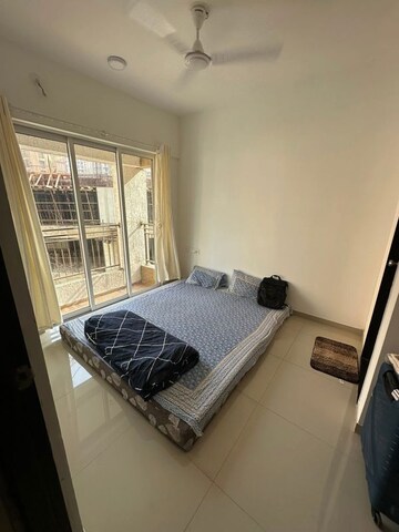  Pg For Rent in Dahisar East