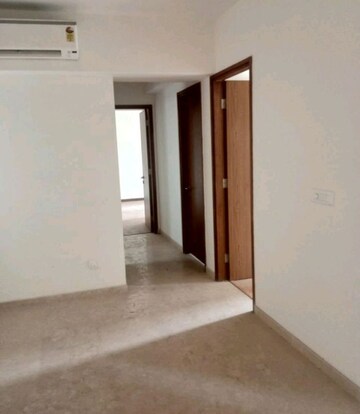 Room in 2 BHK Apartment at Sector 43 – for Sale