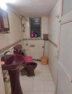 Bathroom in  Pg at Kandivali East – for Rent