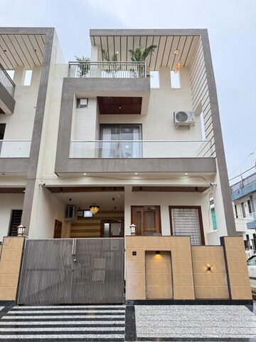 4 BHK Villa For Sale in Vaishali Nagar