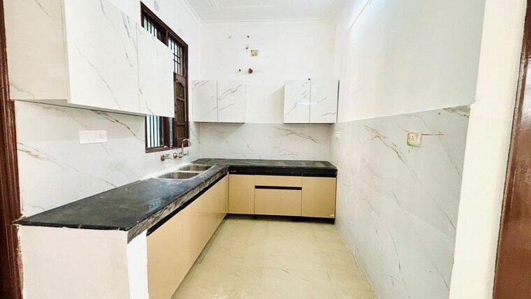 Kitchen, dhakoli 3 Bedroom 100 Sq.Yd. Builder Floor In Dhakoli Zirakpur 9812905