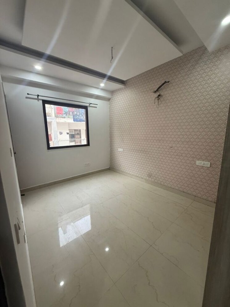 undefined, pir machalla 3 Bedroom 100 Sq.Yd. Builder Floor In Pir Machalla Zirakpur 9812906