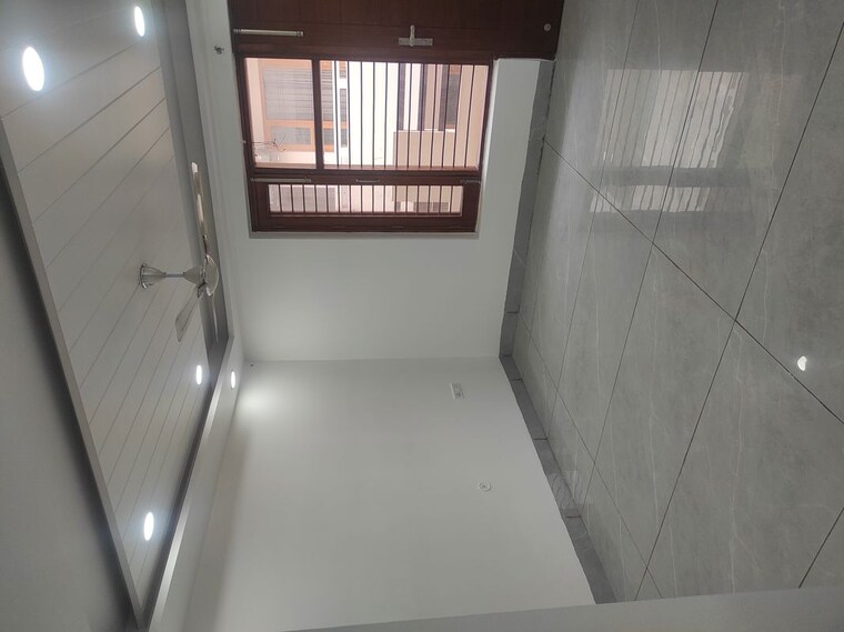 Bedroom, sector 38 3 Bedroom 2100 Sq.Ft. Builder Floor In Sector 38 Gurgaon 9812909