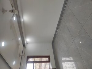 3 BHK Builder Floor For Rent in Sector 38