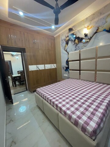 Bedroom in 3 BHK Builder Floor at Sbp Nature City, Central Kharar – for Rent
