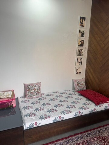 Bedroom in 4 BHK Apartment at Shree Swami Samarth Darshan, Mahim – for Rent