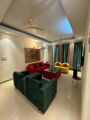 Living Room in 2 BHK Builder Floor at Sector 115 – for Rent