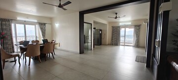 Room in 3 BHK Apartment at Green Grace, Gachibowli – for Rent