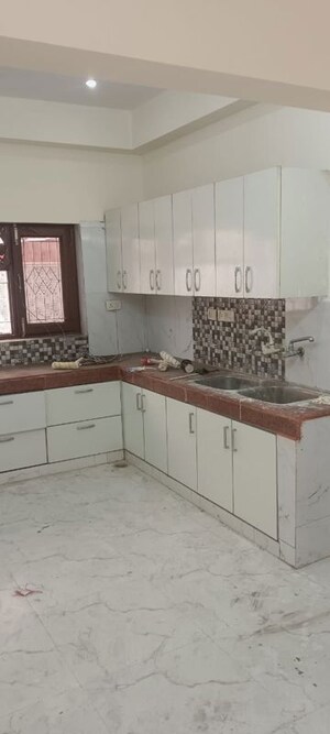 Kitchen in 2 BHK Independent House at Sector 56 – for Rent
