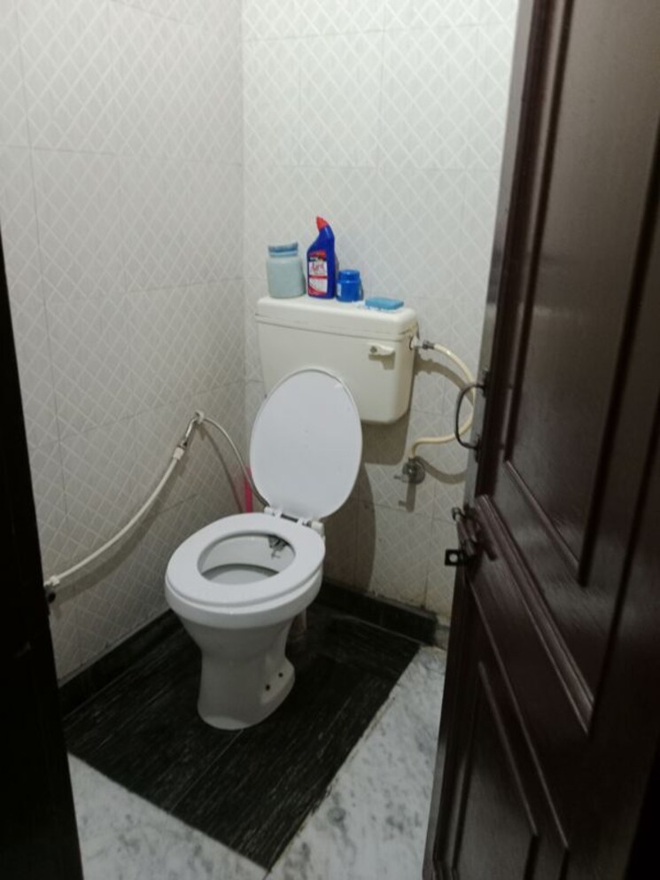 Attached Bathroom, sector 18 2 Bedroom 900 Sq.Ft. Independent House In Sector 18 Panipat 9812939