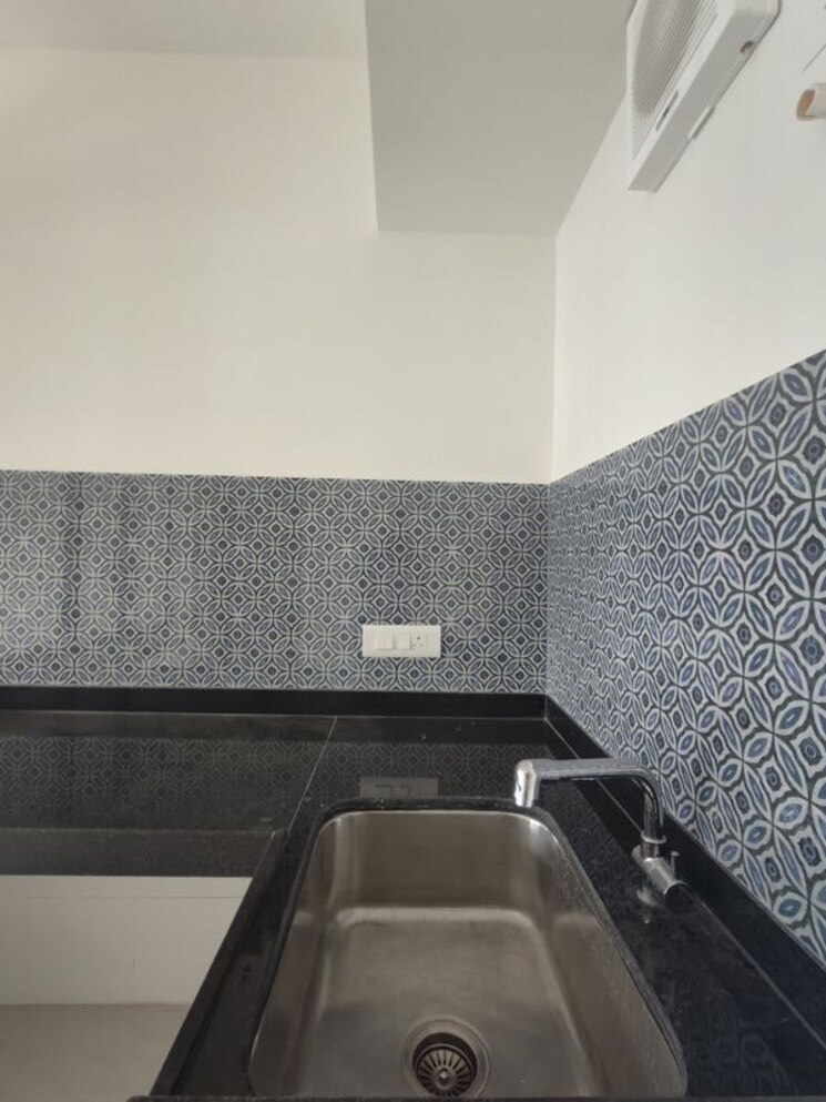 Kitchen, lodha-crown-kolshet 1 Bedroom 322 Sq.Ft. Apartment In Kolshet Road Thane 9812943