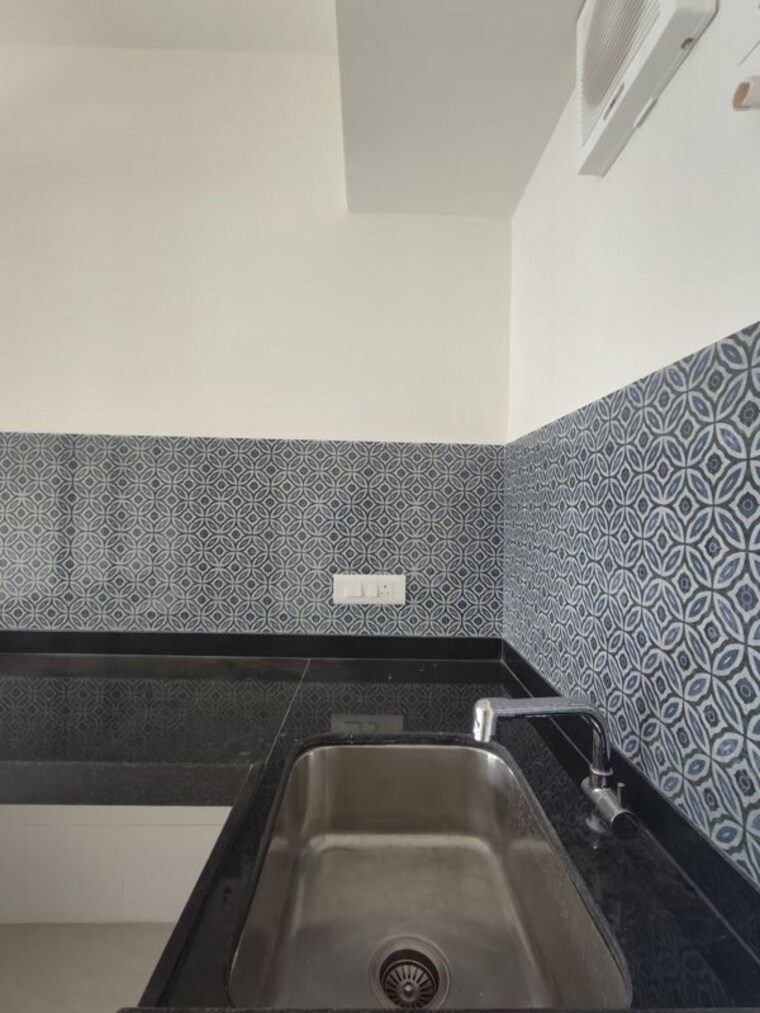 Kitchen, lodha-crown-kolshet 1 Bedroom 322 Sq.Ft. Apartment In Kolshet Road Thane 9812943