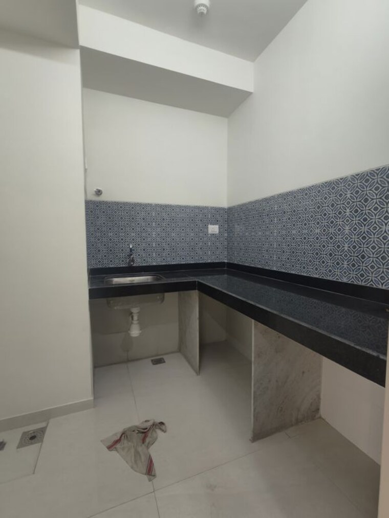 Kitchen, lodha-crown-kolshet 1 Bedroom 322 Sq.Ft. Apartment In Kolshet Road Thane 9812944