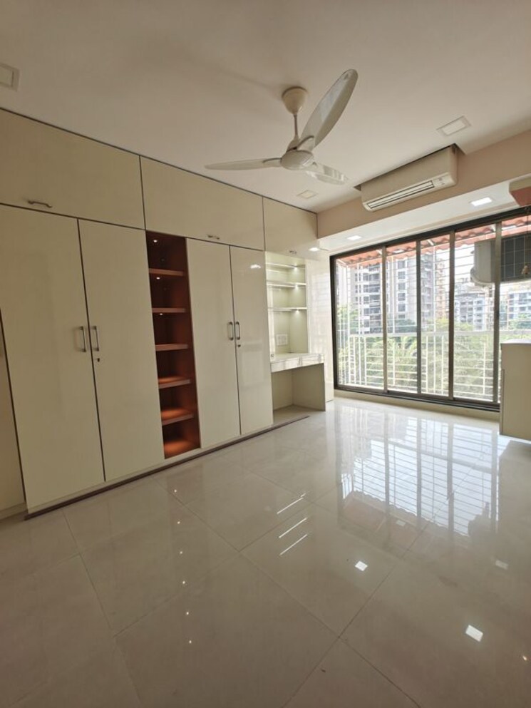 Room, rattan-icon 3 Bedroom 1665 Sq.Ft. Apartment In Seawoods Sector 50 Navi Mumbai 9812945
