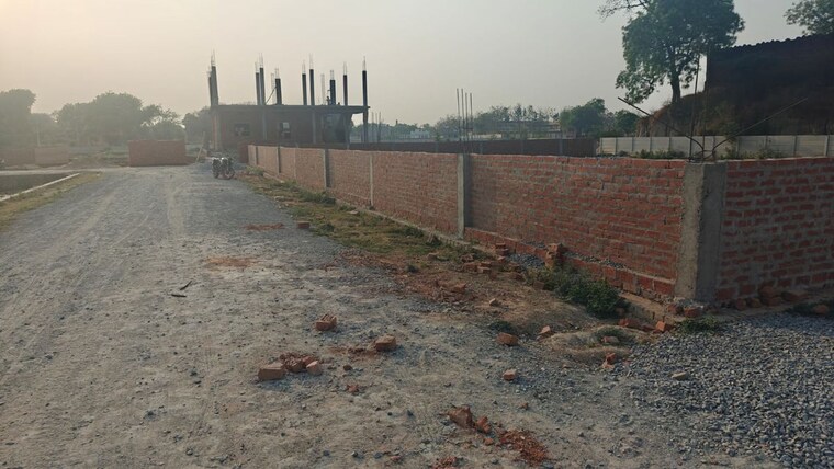 undefined, babatpur  1750 Sq.Yd. Plot In Babatpur Varanasi 9812950