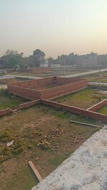 1750 Sq.Yd. Plot in Babatpur
