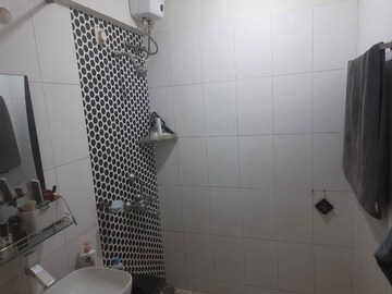 Bathroom in  Pg at Andheri East – for Rent