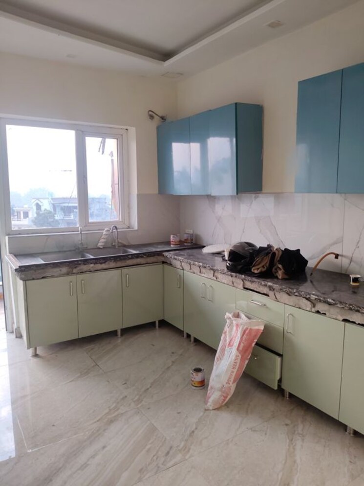 Kitchen, sector 16 3 Bedroom 1800 Sq.Ft. Builder Floor In Sector 16 Panchkula 9812966