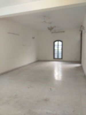 Living Room in 3 BHK Builder Floor at East Patel Nagar – for Rent