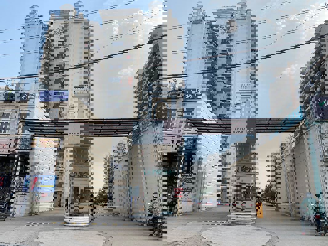 2 BHK + Extra Room 1260 Sq.Ft. Apartment in La Prisma