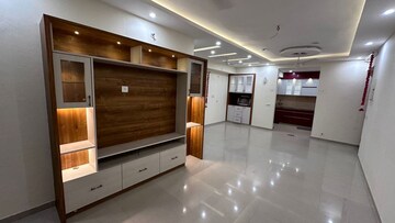 Parking in 2 BHK Apartment at Omaxe R2, Gomti Nagar – for Rent