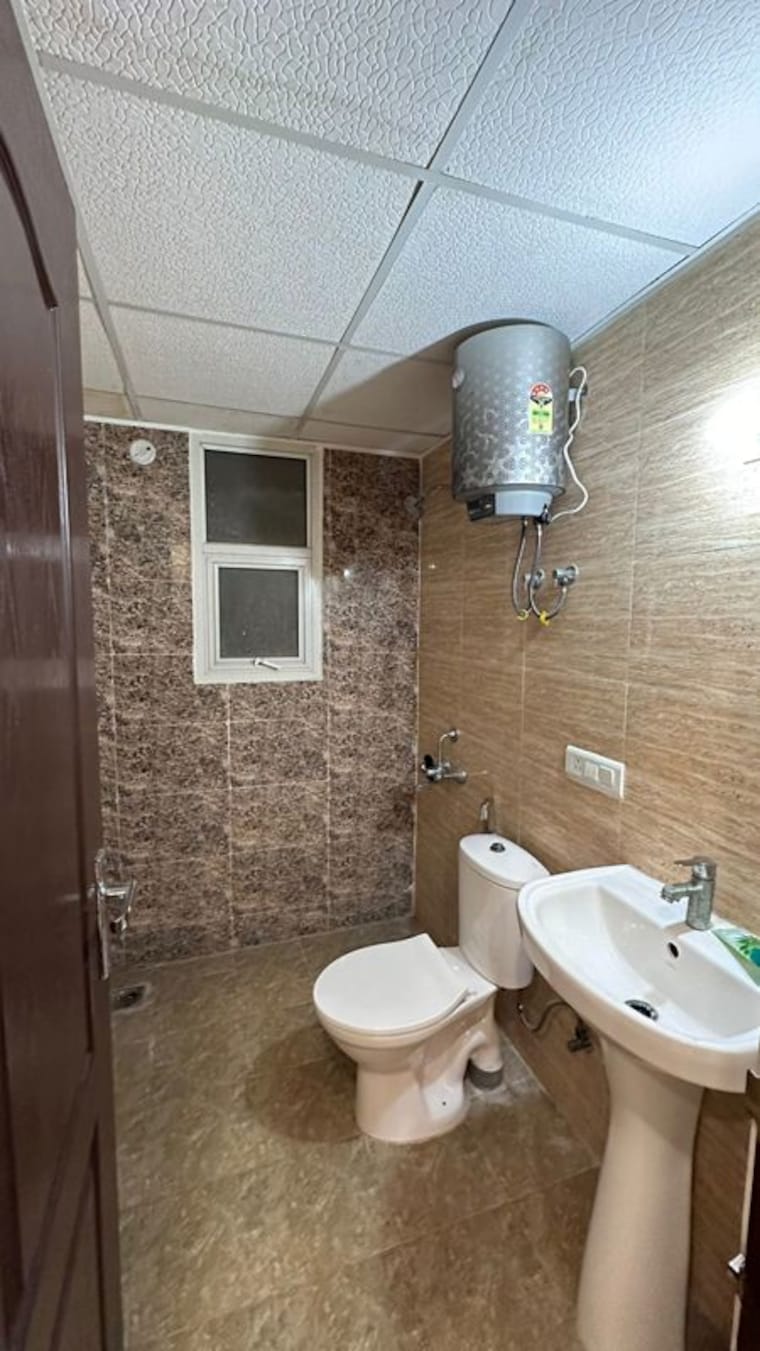 Master Bedroom, omaxe-r2 2 Bedroom 1150 Sq.Ft. Apartment In Gomti Nagar Lucknow 9718869