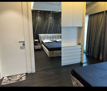 Master Bedroom in 4 BHK Apartment at Sheth Avalon, Laxmi Nagar – for Sale