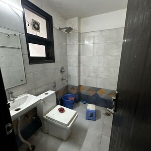 Bathroom in 2 BHK Builder Floor at Sector 43 – for Rent