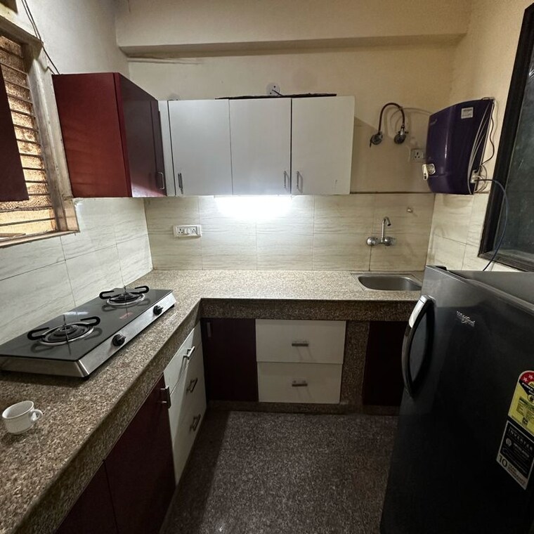 Kitchen, sector 43 2 Bedroom 1500 Sq.Ft. Builder Floor In Sector 43 Gurgaon 9813005