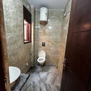 Bathroom in 3 BHK Builder Floor at Sector 43 – for Rent