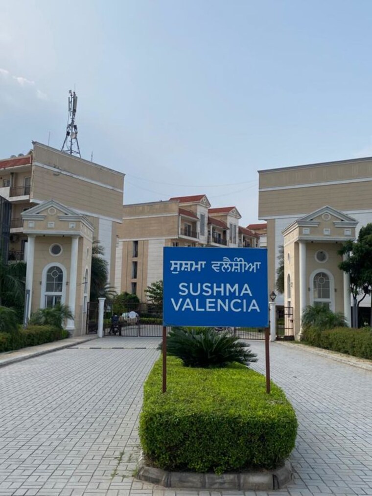 Exterior View, sushma-valencia 3 Bedroom 2000 Sq.Ft. Apartment In International Airport Road Zirakpur 9813011