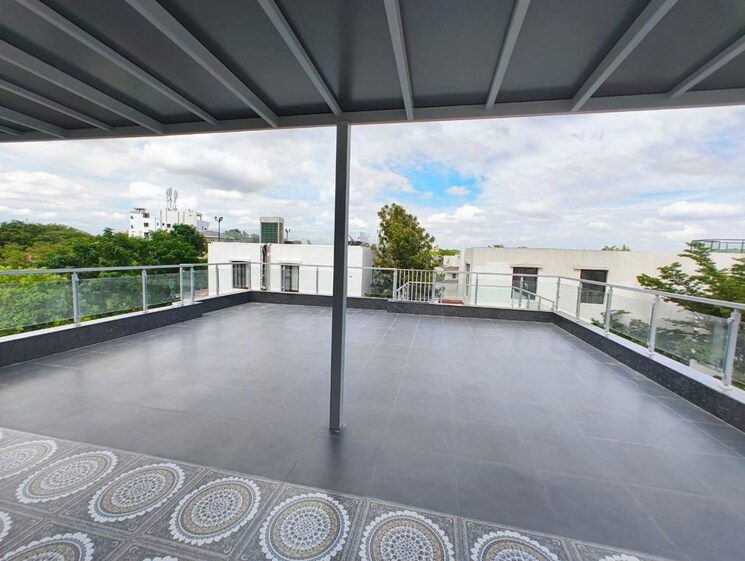 Balcony, mantri-group-mantri-euphoria 4 Bedroom 6000 Sq.Ft. Villa In Narsingi Hyderabad 9812994